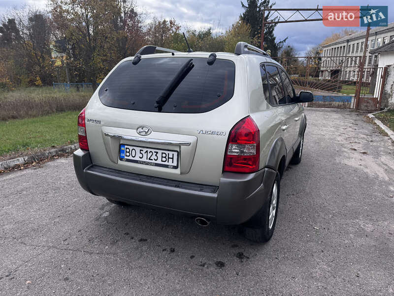 Внедорожник / Кроссовер Hyundai Tucson 2008 в Жмеринке