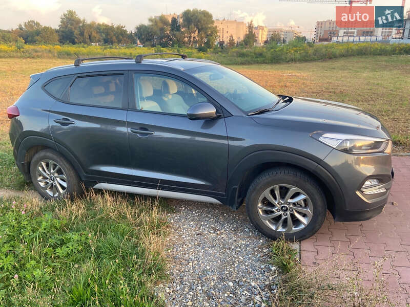 Внедорожник / Кроссовер Hyundai Tucson 2017 в Киеве