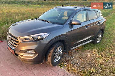 Внедорожник / Кроссовер Hyundai Tucson 2017 в Киеве