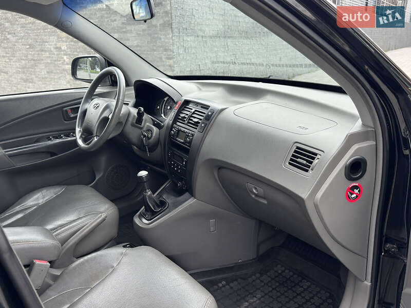 Внедорожник / Кроссовер Hyundai Tucson 2006 в Вознесенске