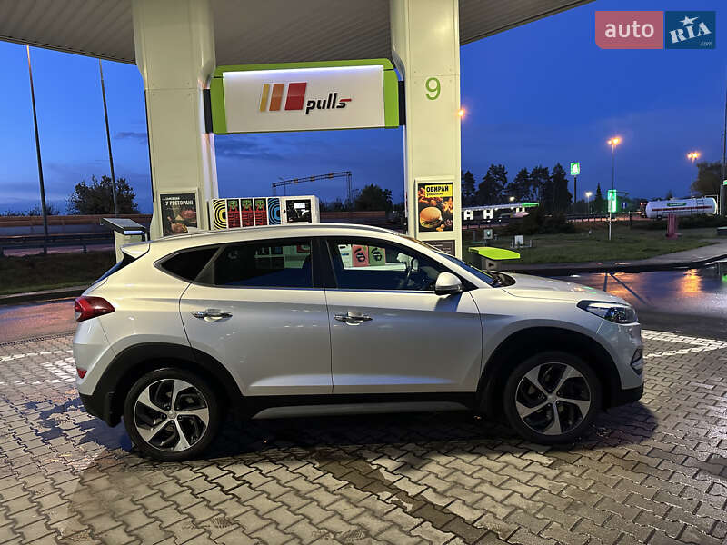 Внедорожник / Кроссовер Hyundai Tucson 2016 в Киеве фото 22 Внедорожник / Кроссовер Hyundai Tucson 2016 в Киеве