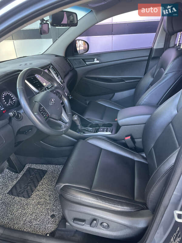 Внедорожник / Кроссовер Hyundai Tucson 2015 в Виннице фото 34 Внедорожник / Кроссовер Hyundai Tucson 2015 в Виннице