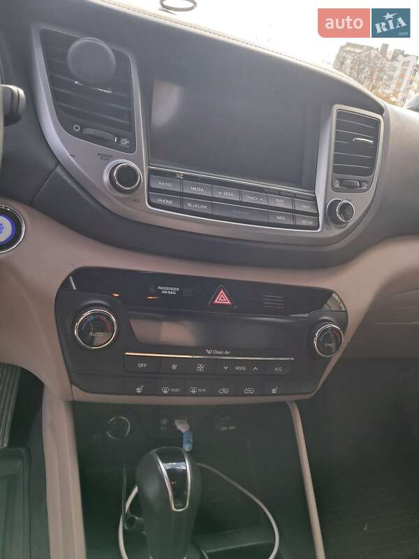 Внедорожник / Кроссовер Hyundai Tucson 2017 в Ивано-Франковске фото 3 Внедорожник / Кроссовер Hyundai Tucson 2017 в Ивано-Франковске