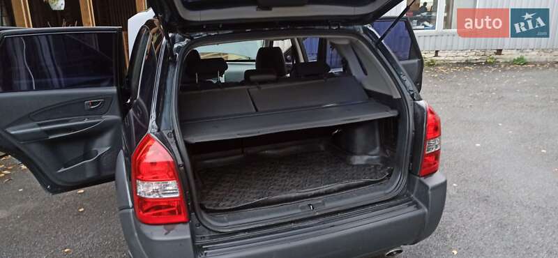 Внедорожник / Кроссовер Hyundai Tucson 2008 в Харькове фото 16 Внедорожник / Кроссовер Hyundai Tucson 2008 в Харькове