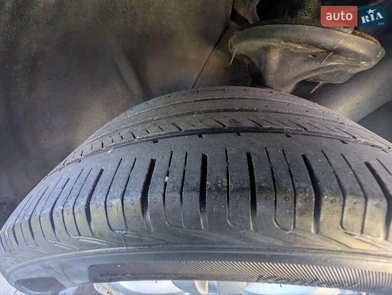 Внедорожник / Кроссовер Hyundai Tucson 2005 в Новояворовске