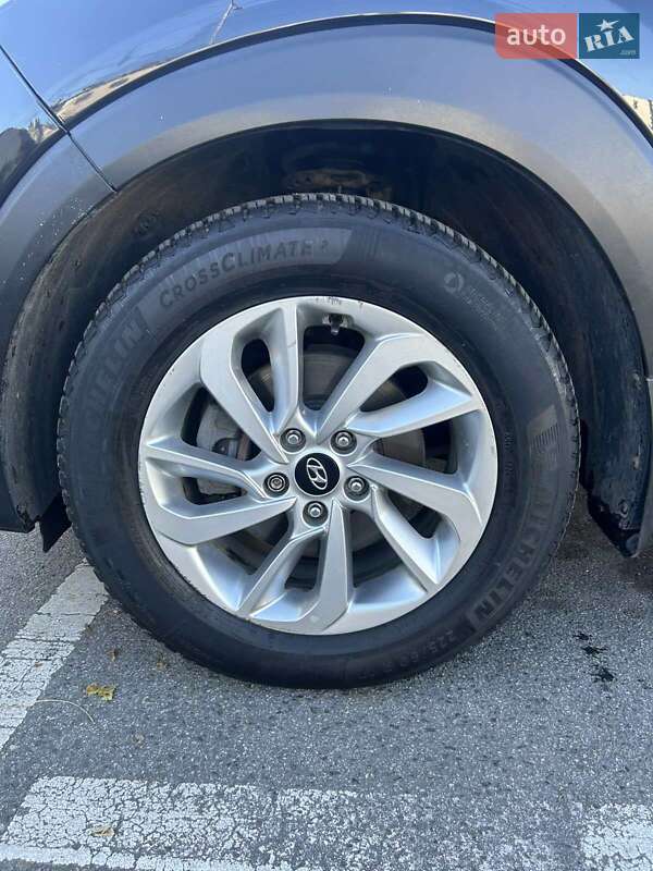 Позашляховик / Кросовер Hyundai Tucson 2017 в Львові фото 4 Позашляховик / Кросовер Hyundai Tucson 2017 в Львові