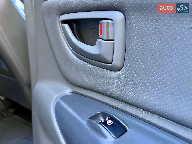 Внедорожник / Кроссовер Hyundai Tucson 2006 в Тернополе фото 65 Внедорожник / Кроссовер Hyundai Tucson 2006 в Тернополе