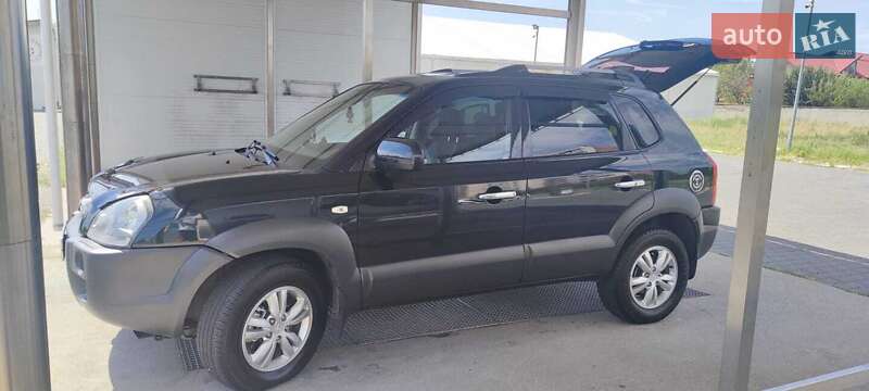 Внедорожник / Кроссовер Hyundai Tucson 2011 в Измаиле