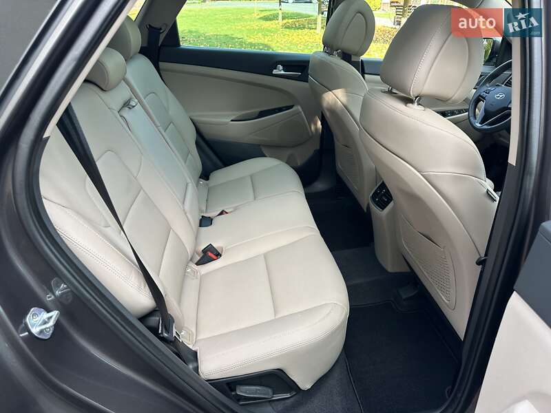 Внедорожник / Кроссовер Hyundai Tucson 2016 в Луцке