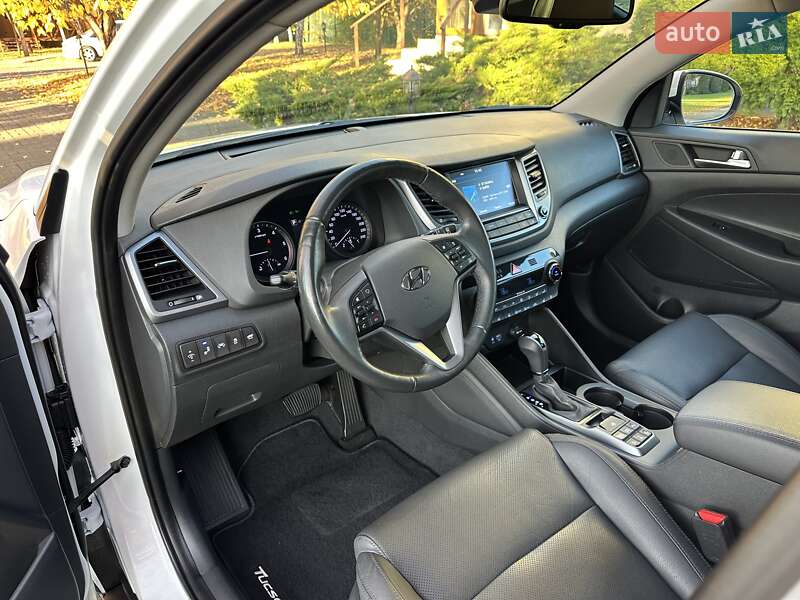 Внедорожник / Кроссовер Hyundai Tucson 2016 в Луцке фото 17 Внедорожник / Кроссовер Hyundai Tucson 2016 в Луцке