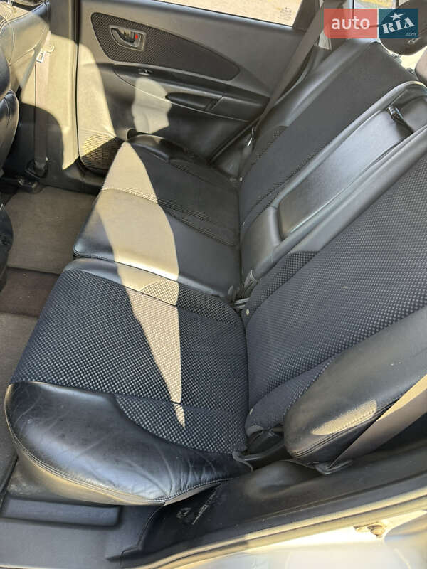 Внедорожник / Кроссовер Hyundai Tucson 2011 в Виннице