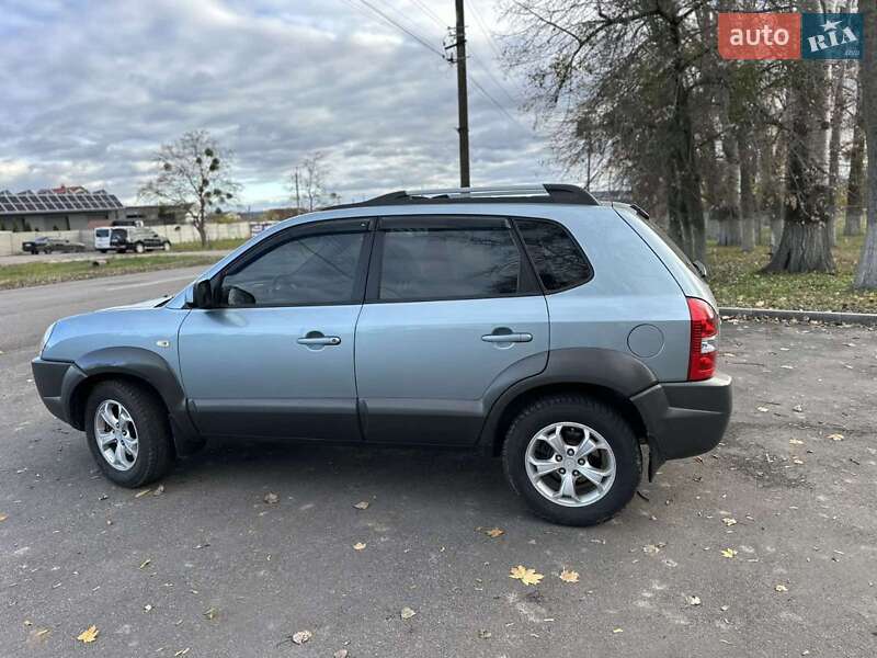 Внедорожник / Кроссовер Hyundai Tucson 2008 в Новой Водолаге