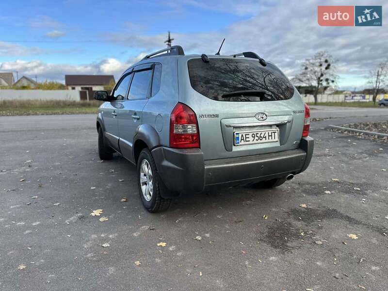 Внедорожник / Кроссовер Hyundai Tucson 2008 в Новой Водолаге