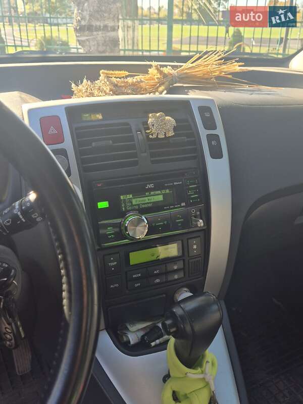 Позашляховик / Кросовер Hyundai Tucson 2008 в Теплодарі