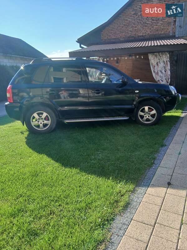 Позашляховик / Кросовер Hyundai Tucson 2007 в Жовкві фото 9 Позашляховик / Кросовер Hyundai Tucson 2007 в Жовкві