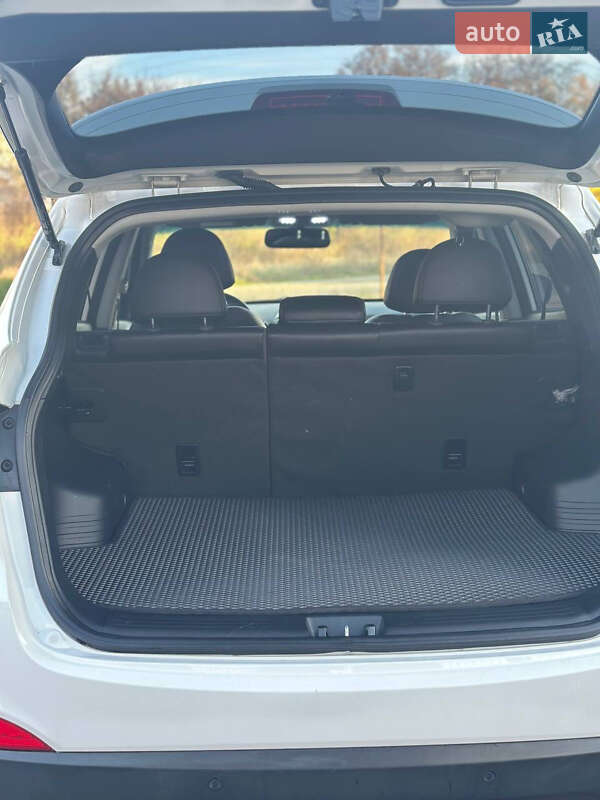 Внедорожник / Кроссовер Hyundai Tucson 2014 в Новомосковске фото 26 Внедорожник / Кроссовер Hyundai Tucson 2014 в Новомосковске