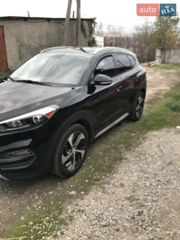 Позашляховик / Кросовер Hyundai Tucson 2016 в Кропивницькому