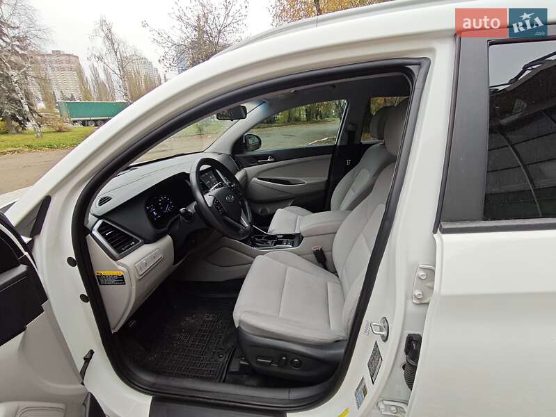 Внедорожник / Кроссовер Hyundai Tucson 2018 в Киеве фото 9 Внедорожник / Кроссовер Hyundai Tucson 2018 в Киеве