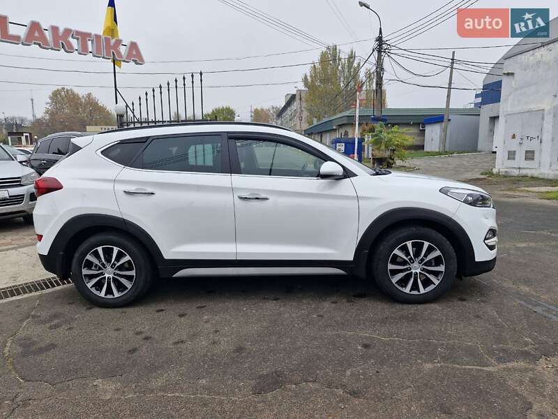Внедорожник / Кроссовер Hyundai Tucson 2018 в Николаеве фото 8 Внедорожник / Кроссовер Hyundai Tucson 2018 в Николаеве