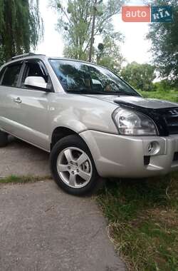 Внедорожник / Кроссовер Hyundai Tucson 2007 в Лубнах