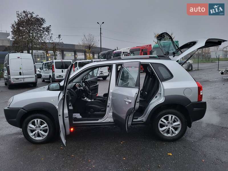 Внедорожник / Кроссовер Hyundai Tucson 2010 в Хмельницком
