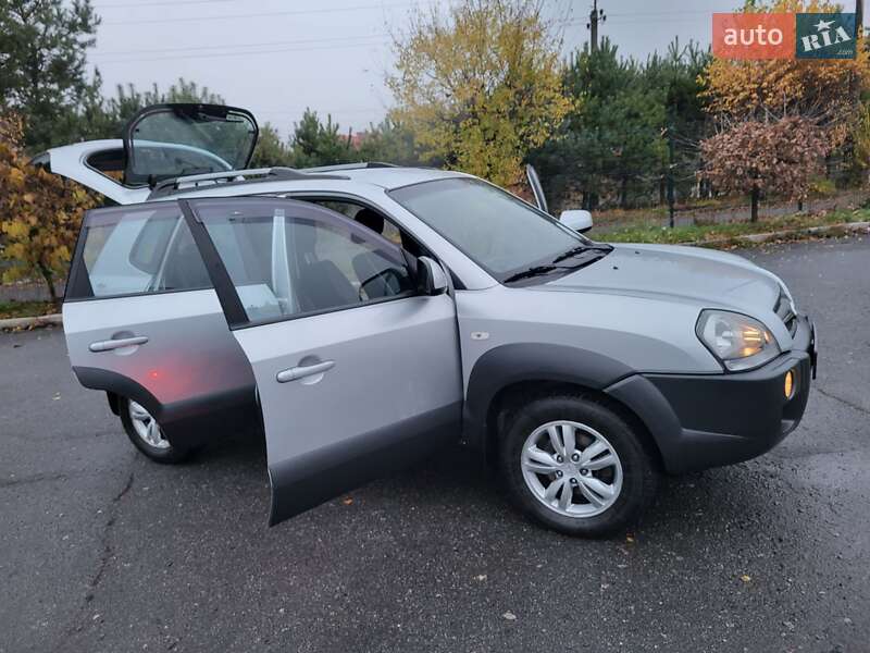 Внедорожник / Кроссовер Hyundai Tucson 2010 в Хмельницком