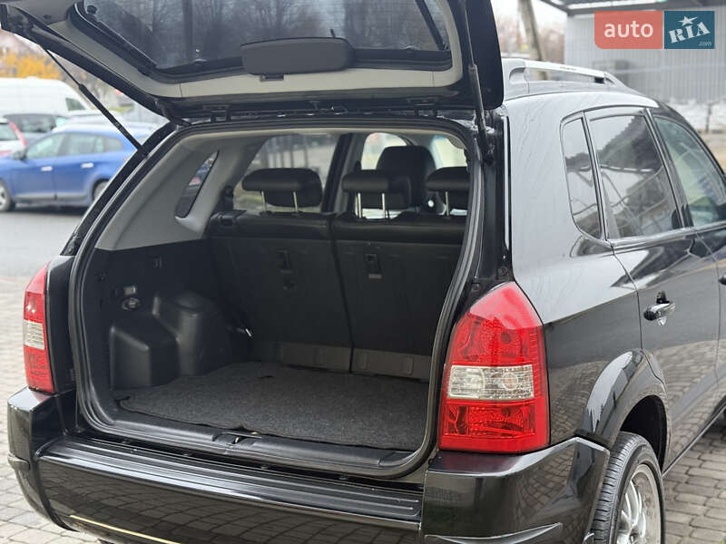 Внедорожник / Кроссовер Hyundai Tucson 2006 в Староконстантинове фото 14 Внедорожник / Кроссовер Hyundai Tucson 2006 в Староконстантинове