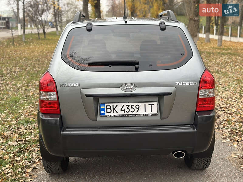 Внедорожник / Кроссовер Hyundai Tucson 2012 в Барышевке фото 4 Внедорожник / Кроссовер Hyundai Tucson 2012 в Барышевке