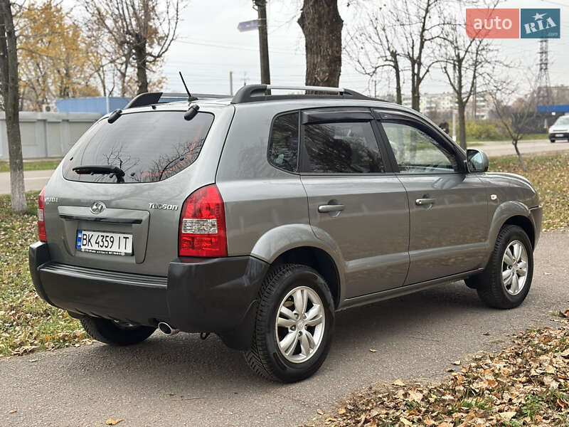 Внедорожник / Кроссовер Hyundai Tucson 2012 в Барышевке фото 6 Внедорожник / Кроссовер Hyundai Tucson 2012 в Барышевке