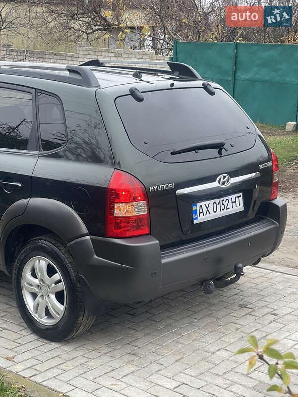 Внедорожник / Кроссовер Hyundai Tucson 2005 в Харькове фото 28 Внедорожник / Кроссовер Hyundai Tucson 2005 в Харькове
