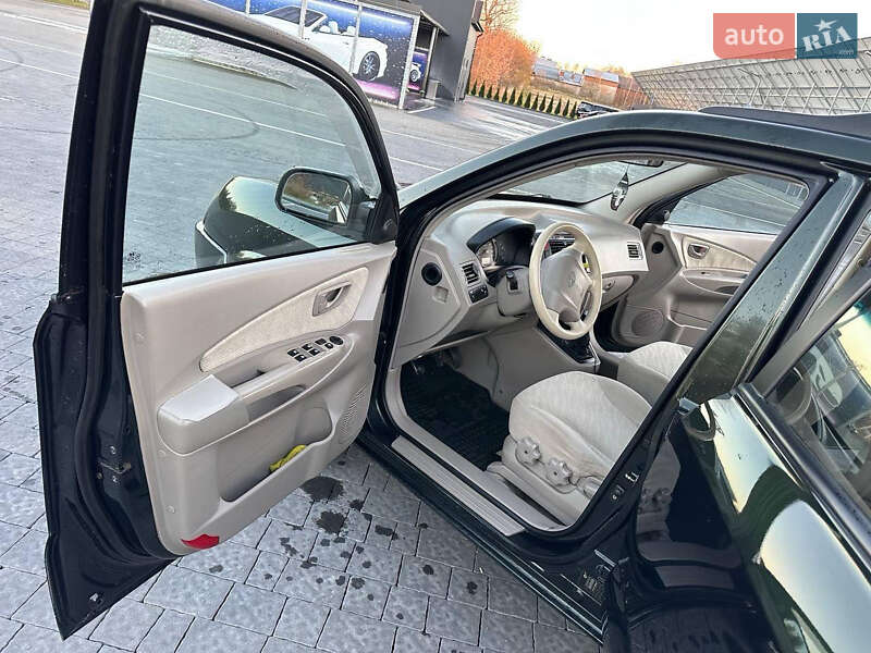 Внедорожник / Кроссовер Hyundai Tucson 2005 в Самборе фото 14 Внедорожник / Кроссовер Hyundai Tucson 2005 в Самборе