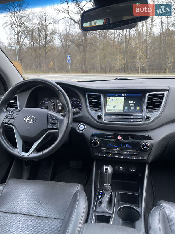 Внедорожник / Кроссовер Hyundai Tucson 2015 в Чернигове фото 11 Внедорожник / Кроссовер Hyundai Tucson 2015 в Чернигове
