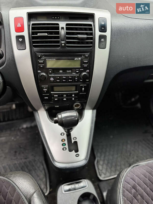 Внедорожник / Кроссовер Hyundai Tucson 2007 в Вороновице
