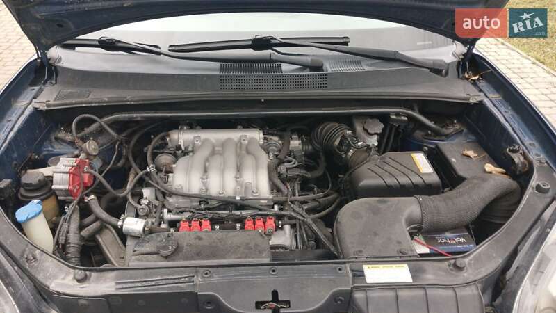 Внедорожник / Кроссовер Hyundai Tucson 2005 в Межгорье фото 14 Внедорожник / Кроссовер Hyundai Tucson 2005 в Межгорье