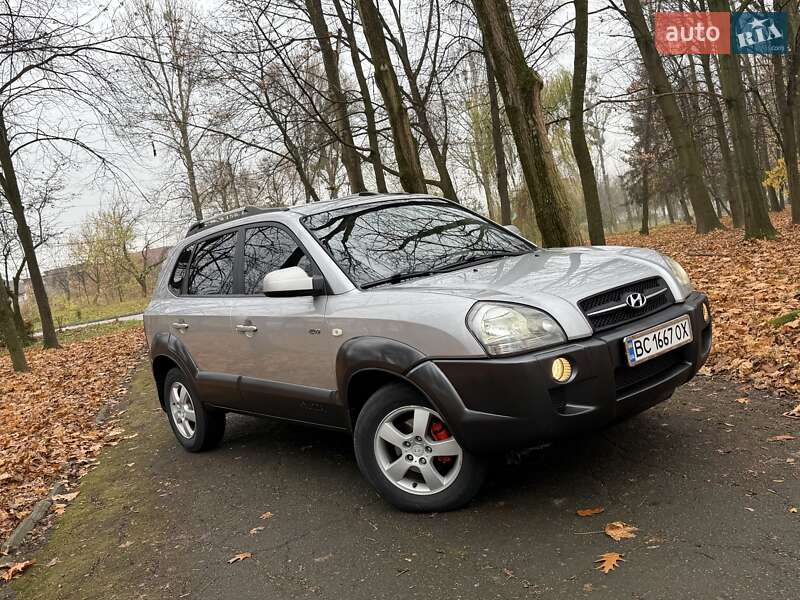 Внедорожник / Кроссовер Hyundai Tucson 2005 в Калуше