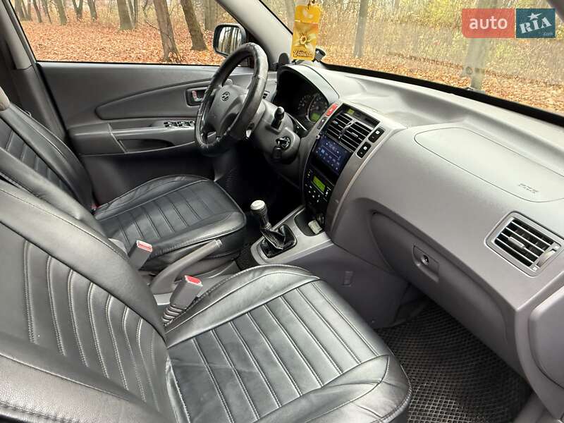 Внедорожник / Кроссовер Hyundai Tucson 2005 в Калуше