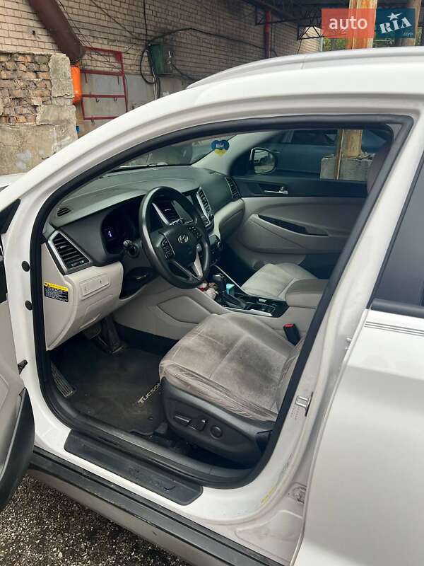 Внедорожник / Кроссовер Hyundai Tucson 2018 в Запорожье фото 8 Внедорожник / Кроссовер Hyundai Tucson 2018 в Запорожье