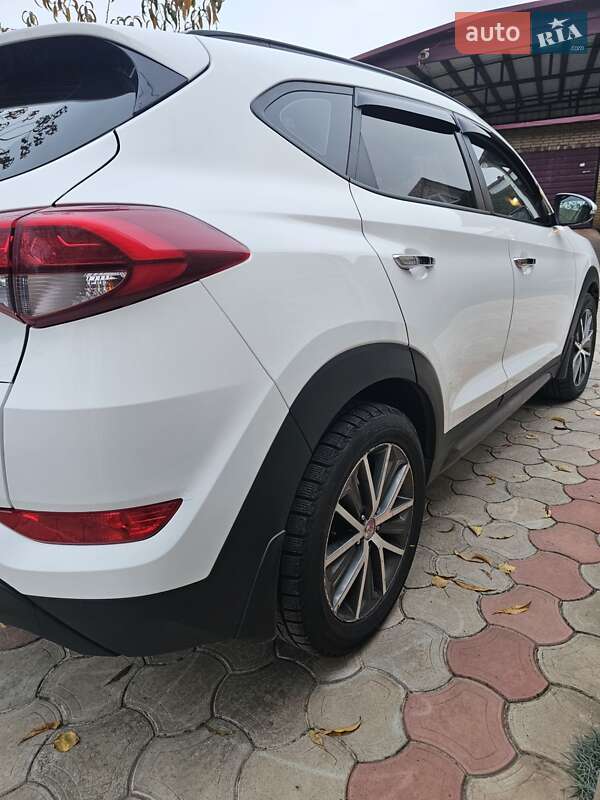 Внедорожник / Кроссовер Hyundai Tucson 2017 в Кривом Роге фото 20 Внедорожник / Кроссовер Hyundai Tucson 2017 в Кривом Роге