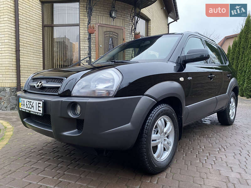 Внедорожник / Кроссовер Hyundai Tucson 2006 в Чернигове фото Внедорожник / Кроссовер Hyundai Tucson 2006 в Чернигове