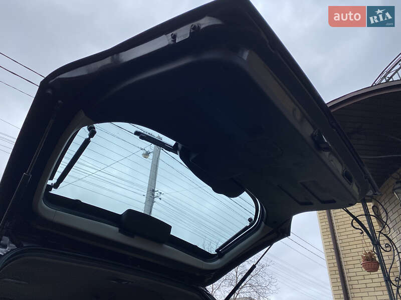 Внедорожник / Кроссовер Hyundai Tucson 2006 в Чернигове фото 23 Внедорожник / Кроссовер Hyundai Tucson 2006 в Чернигове