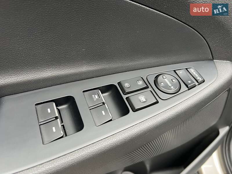 Внедорожник / Кроссовер Hyundai Tucson 2018 в Одессе фото 30 Внедорожник / Кроссовер Hyundai Tucson 2018 в Одессе