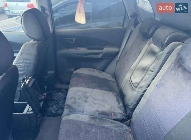 Внедорожник / Кроссовер Hyundai Tucson 2009 в Славянске фото 4 Внедорожник / Кроссовер Hyundai Tucson 2009 в Славянске