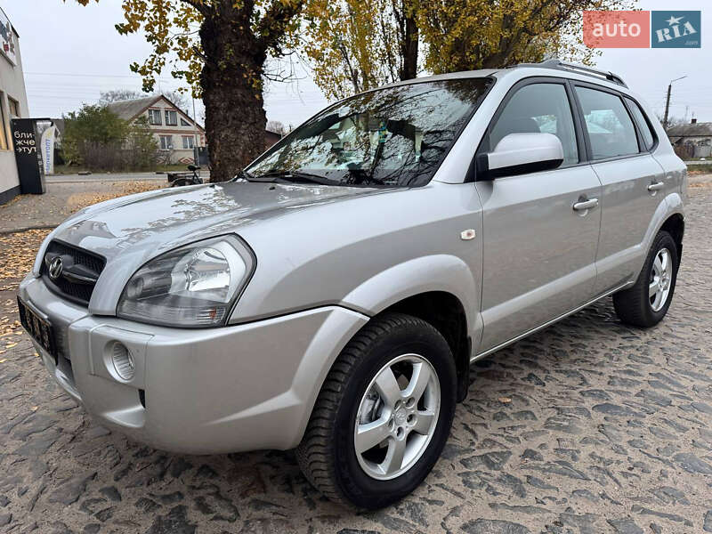 Внедорожник / Кроссовер Hyundai Tucson 2008 в Ахтырке фото 11 Внедорожник / Кроссовер Hyundai Tucson 2008 в Ахтырке