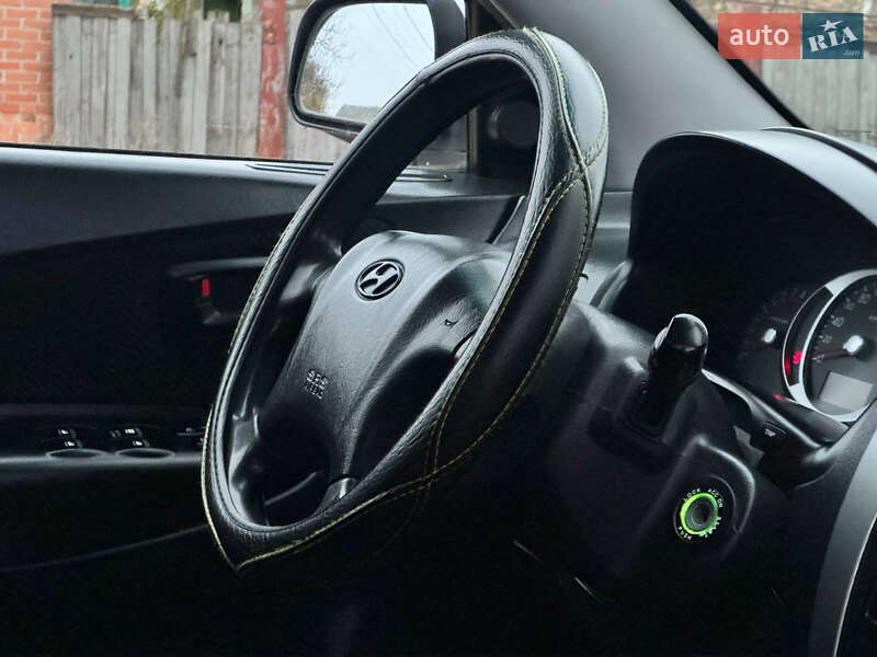 Внедорожник / Кроссовер Hyundai Tucson 2008 в Ахтырке фото 55 Внедорожник / Кроссовер Hyundai Tucson 2008 в Ахтырке