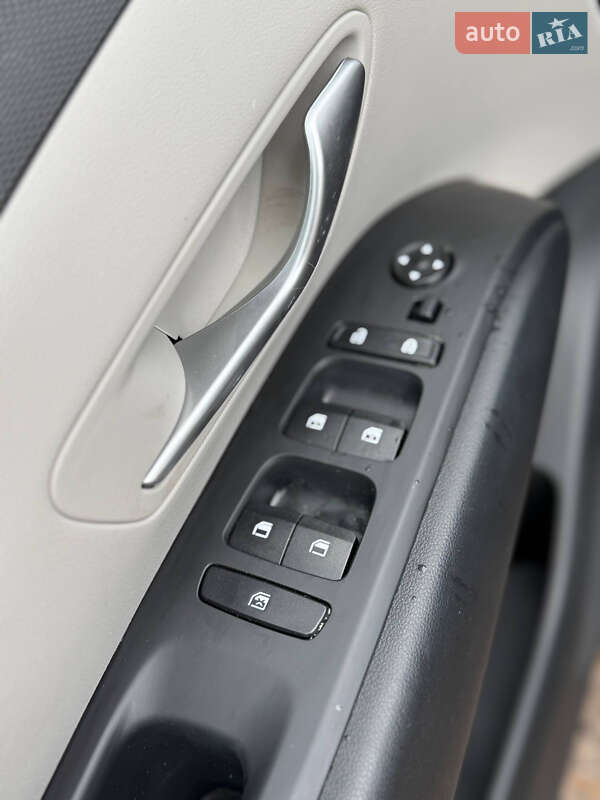 Внедорожник / Кроссовер Hyundai Tucson 2023 в Киеве фото 8 Внедорожник / Кроссовер Hyundai Tucson 2023 в Киеве