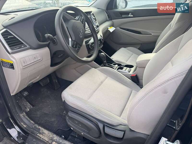 Позашляховик / Кросовер Hyundai Tucson 2017 в Львові