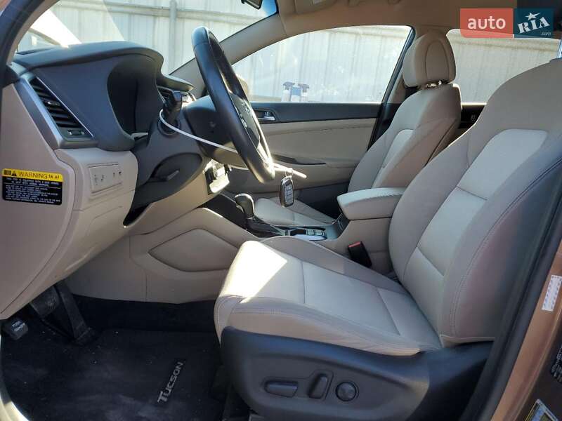 Внедорожник / Кроссовер Hyundai Tucson 2017 в Львове фото 7 Внедорожник / Кроссовер Hyundai Tucson 2017 в Львове
