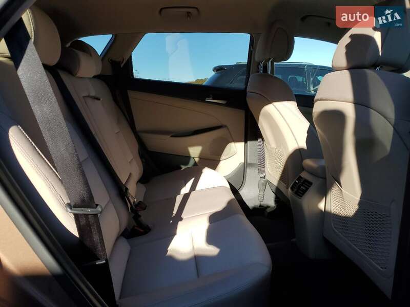 Внедорожник / Кроссовер Hyundai Tucson 2017 в Львове фото 11 Внедорожник / Кроссовер Hyundai Tucson 2017 в Львове