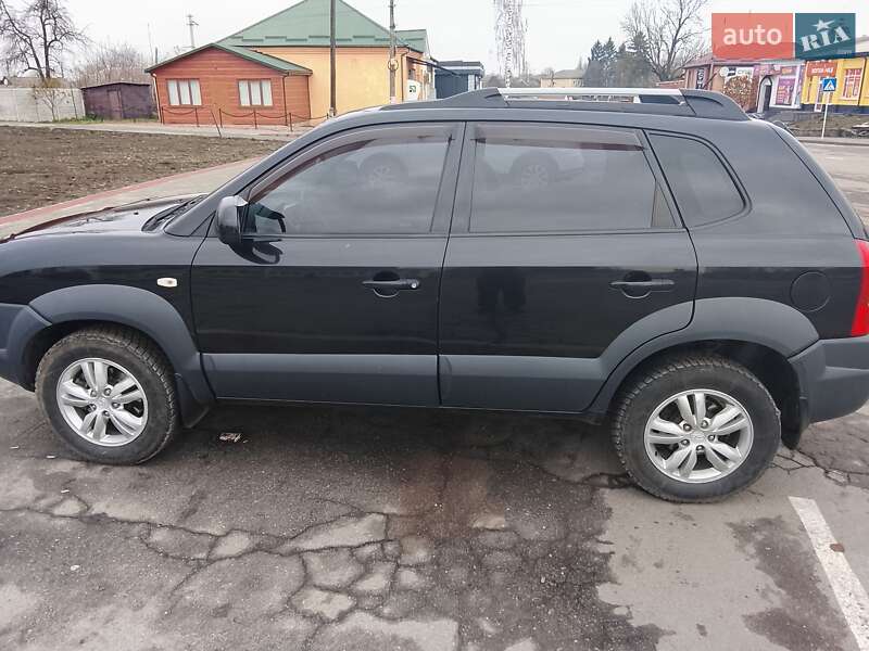 Позашляховик / Кросовер Hyundai Tucson 2011 в Любарі фото 2 Позашляховик / Кросовер Hyundai Tucson 2011 в Любарі