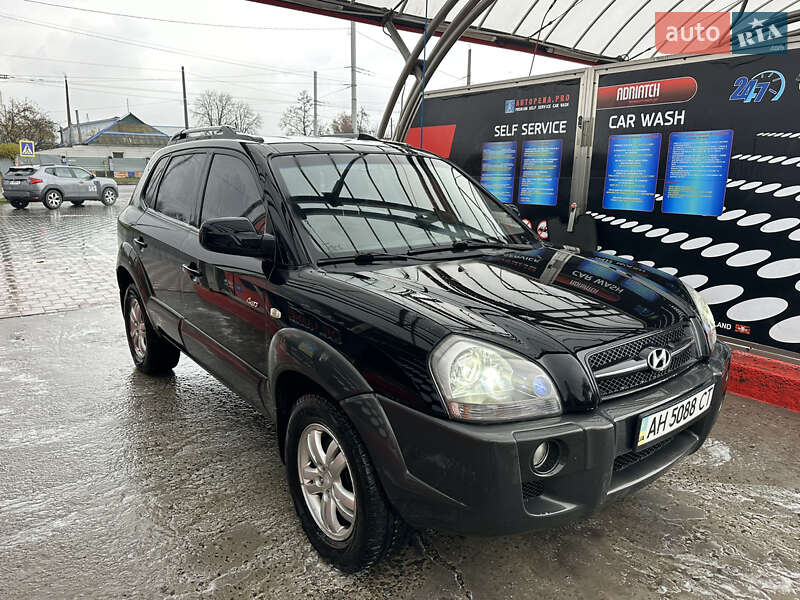 Внедорожник / Кроссовер Hyundai Tucson 2008 в Полтаве фото 6 Внедорожник / Кроссовер Hyundai Tucson 2008 в Полтаве